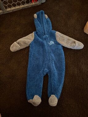 NFL Detroit Lions Plush Hooded Baby Footie - Blue and Gray